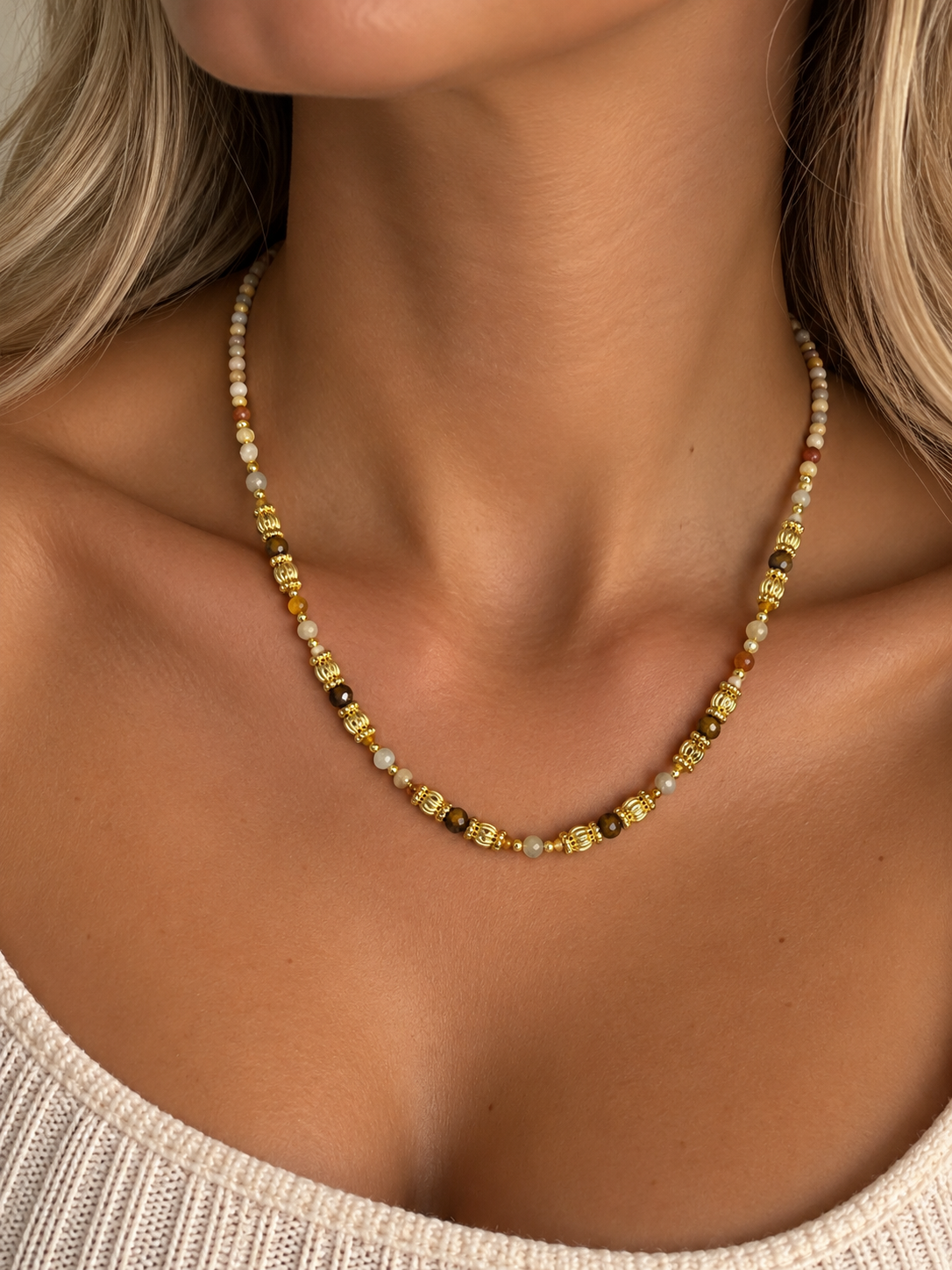 Collier Esther